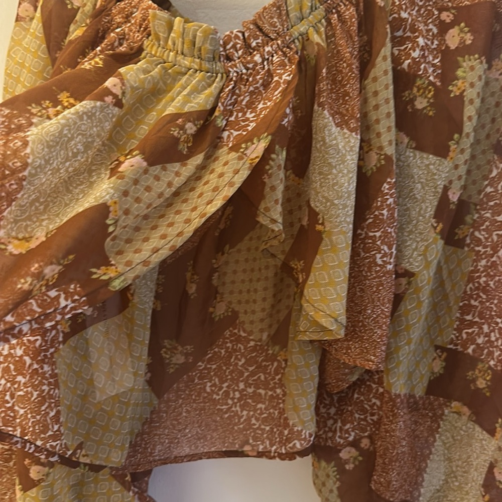 Live 4 Truth Patchwork Off-Shoulder Blouse NWT - image 9